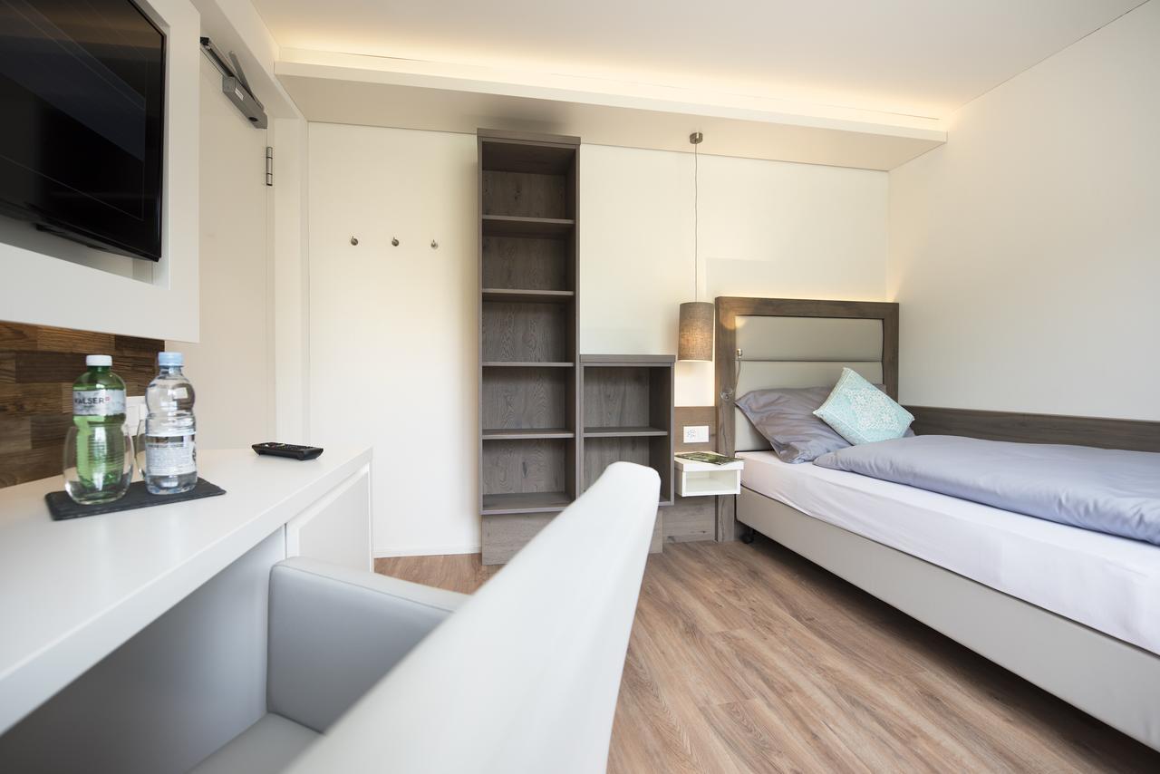 Hotel Tilia Uster Exterior foto